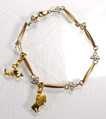 Lot 726 - A group of 9ct yellow gold jewellery...