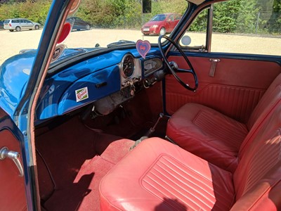 Lot 4006 - (RPY 728H) 1969 Morris Minor 1000 Traveller...