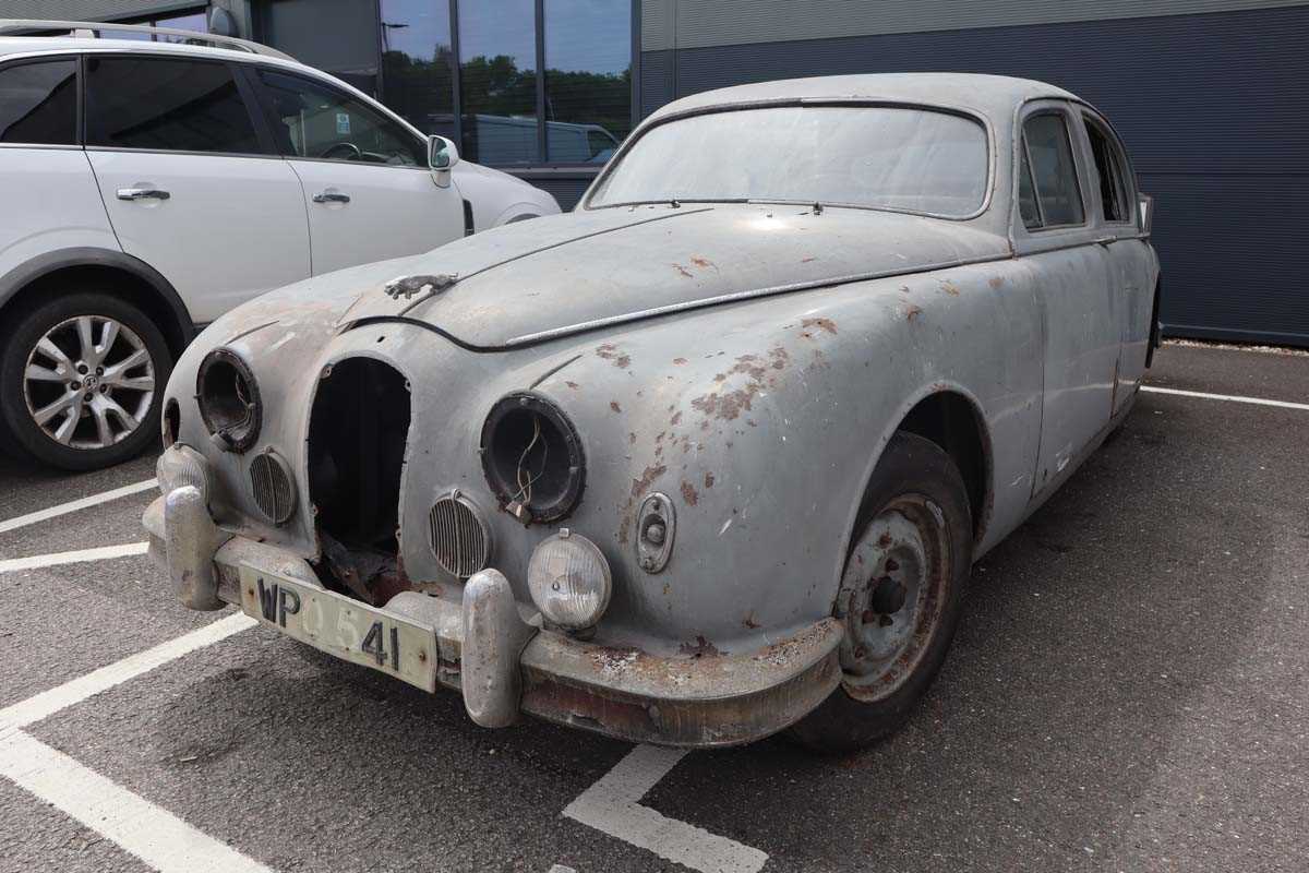 Lot 4003 - (WPO 541) 1957 Jaguar Mark 1 4-door saloon in...