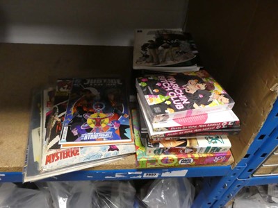 Lot 2557 - Selection of comic books, manga and graphic...