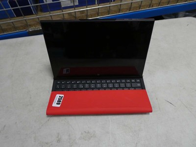 Lot 2589 - Nokia Zeiss tablet with keyboard case t520