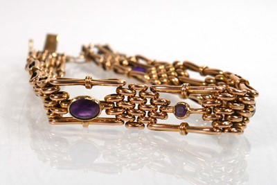 Lot 756 - An early 20th century 15ct yellow gold...