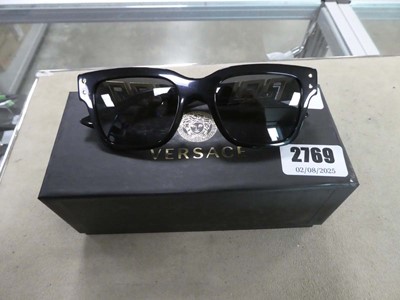 Lot 2769 - (5) Pair of Versace sunglasses