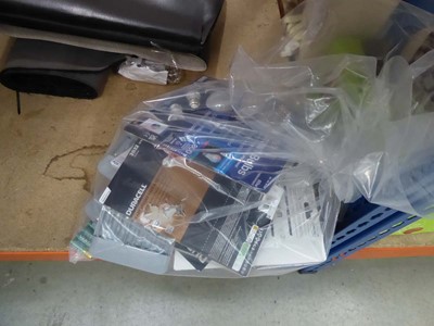 Lot 3032 - Bag containing batteries, LED lightbulbs and...