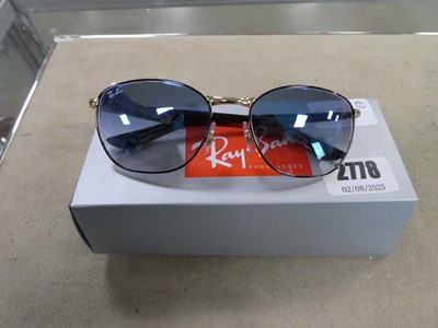 Lot 2778 - (13) Pair of Ray-Ban sunglasses