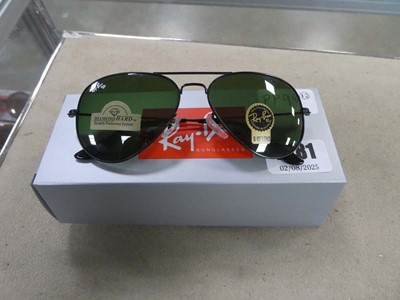 Lot 2781 - (12) Pair of Ray-Ban sunglasses