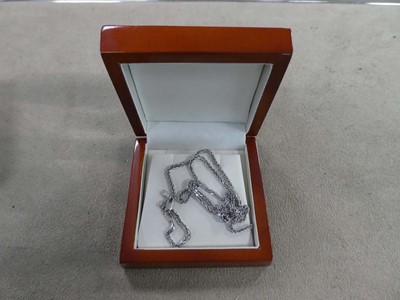 Lot 2814 - 4K necklace