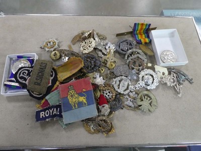 Lot 2787 - Bag containing WWI medals, WWII medals, camp...