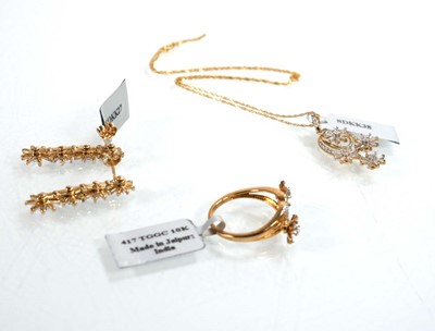 Lot 761 - A suite of 9ct yellow gold jewellery...