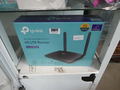 Lot 2977 - TP-Link dual band wi-fi 4g LTE router
