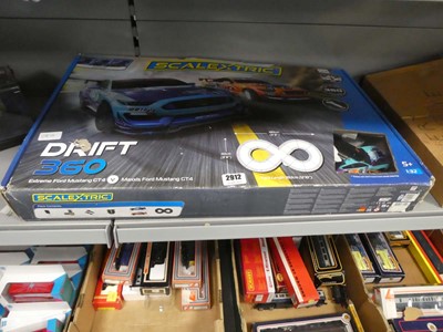 Lot 2912 - Boxed Scalextric Drift 360 track