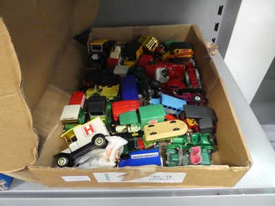 Lot 2913 - Box of diecast collectable vans and cars