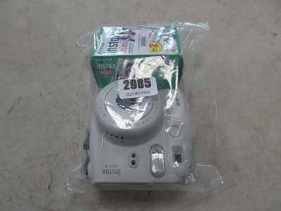 Lot 2985 - Instax mini 9 camera