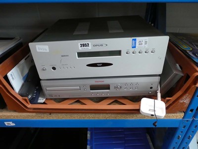 Lot 2952 - Opus Amp. and Imerge SoundServer s3000 CD player