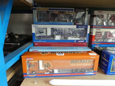 Lot 2923 - 5 Corgi 1.50 boxed collectable haulage trucks...