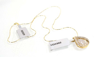 Lot 786 - A 9ct yellow gold pendant necklace set small...