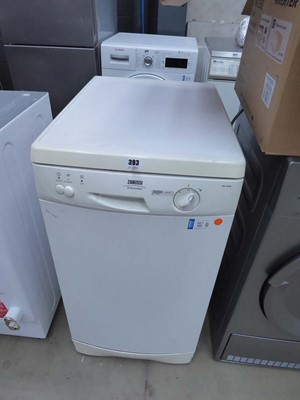 Lot 3194 - Zanussi slimline dishwasher