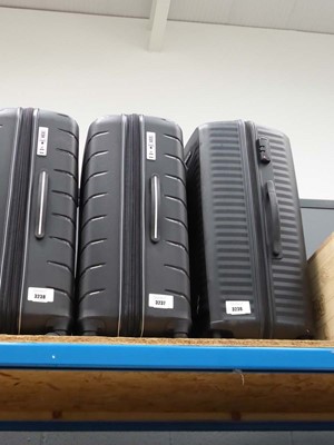 Lot 3237 - 3 The Rock hard shell suitcases