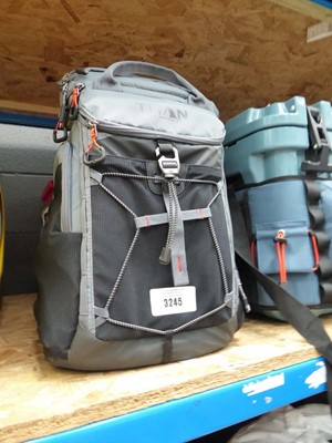 Lot 3245 - Titan Arctic Zone backpack