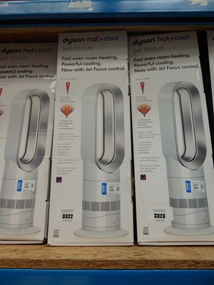 Lot 3322 - Dyson Hot+Cool Jet Focus AM09 Tower Fan with...