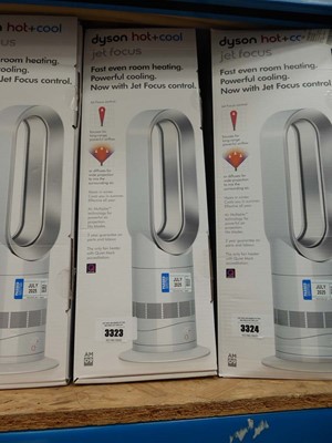 Lot 3323 - Dyson Hot+Cool Jet Focus AM09 Tower Fan with...