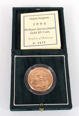 Lot A Royal Mint 1994 gold proof £5 coin, cased...