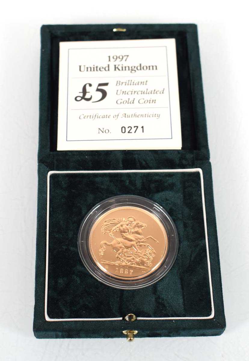 Lot A Royal Mint 1997 gold proof £5 coin, cased...