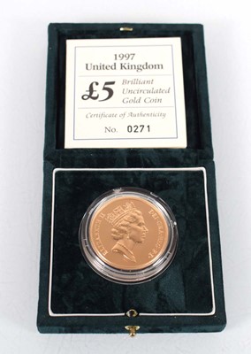 Lot A Royal Mint 1997 gold proof £5 coin, cased...