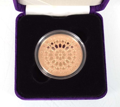 Lot A Royal Mint 2007 gold proof £5 coin...