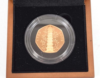 Lot A Royal Mint 2009 gold proof 50p commemorating...