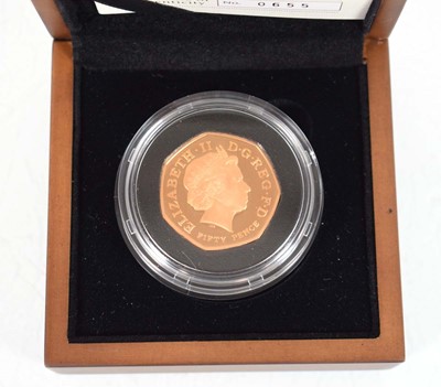 Lot A Royal Mint 2009 gold proof 50p commemorating...