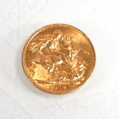 Lot 997 - A sovereign dated 1912