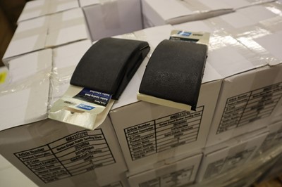 Lot 81 - Norton Expert rubber sanding block, 30 boxes...