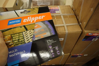 Lot 129 - Norton Clipper Multi Materials cutting disc,...