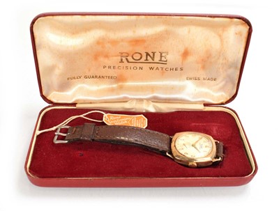 Lot 882 - A gentleman's 9ct yellow gold Sportsmans...