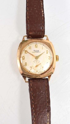 Lot 882 - A gentleman's 9ct yellow gold Sportsmans...
