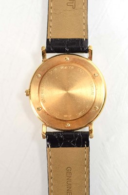 Lot 885 - A gentleman's 18ct yellow gold wristwatch by...