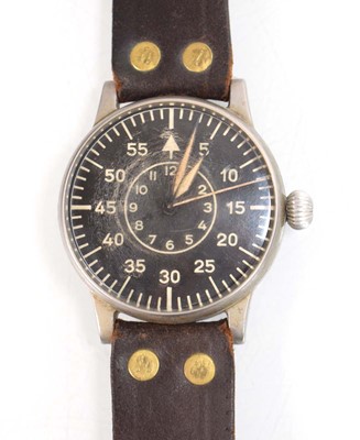 Lot 886 - A WWII gentleman's steel Luftwaffe observers...