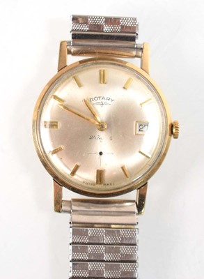 Lot 888 - A gentleman's 9ct yellow gold wristwatch by...