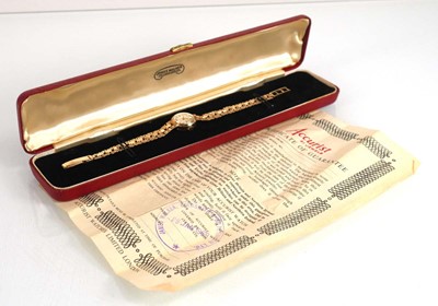 Lot 901 - A ladies 9ct yellow gold wristwatch by...