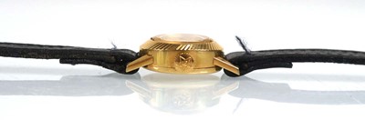 Lot 902 - A ladies 18ct yellow gold wristwatch by Zenith,...