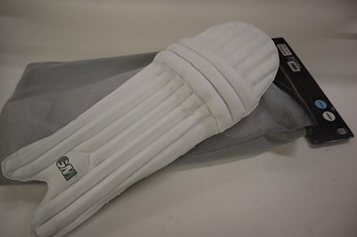 Lot GM 202 cricket batting pads, junior, ambi