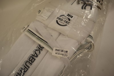 Lot Kookaburra Ghost 6.1 batting pads, youth, ambi
