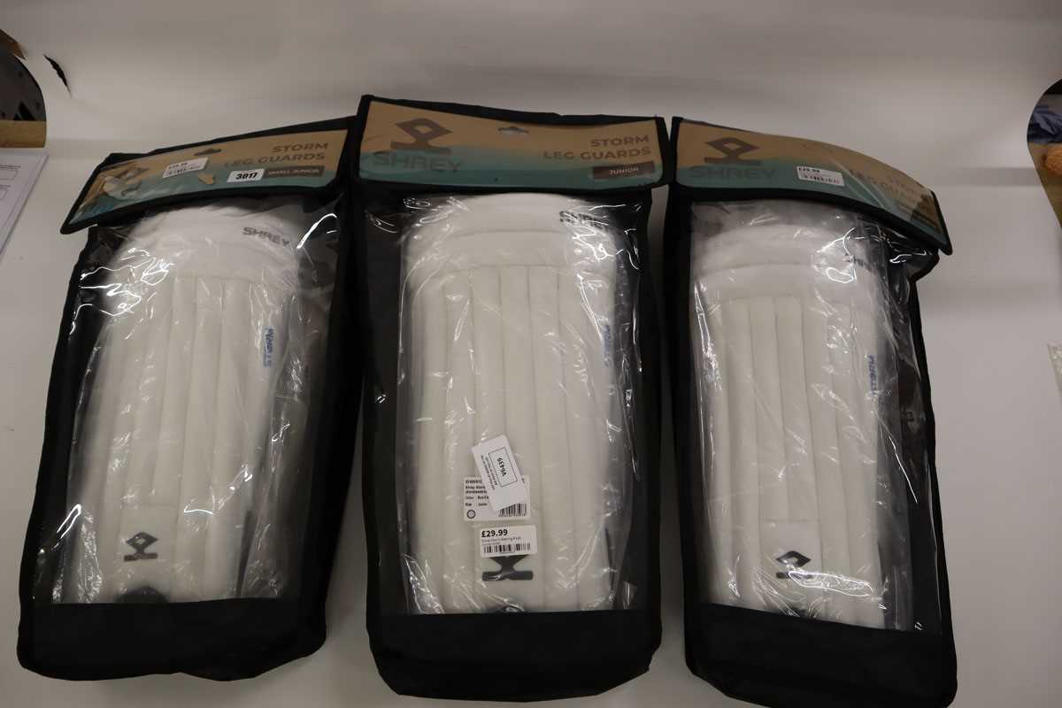 Lot 3x pairs Shrey Storm batting pads, junior, ambi