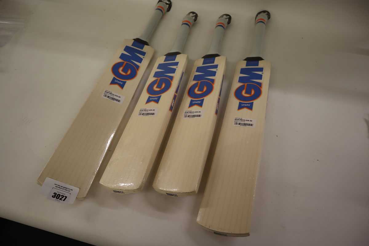 Lot 4x GM Sparq cricket bats, youth