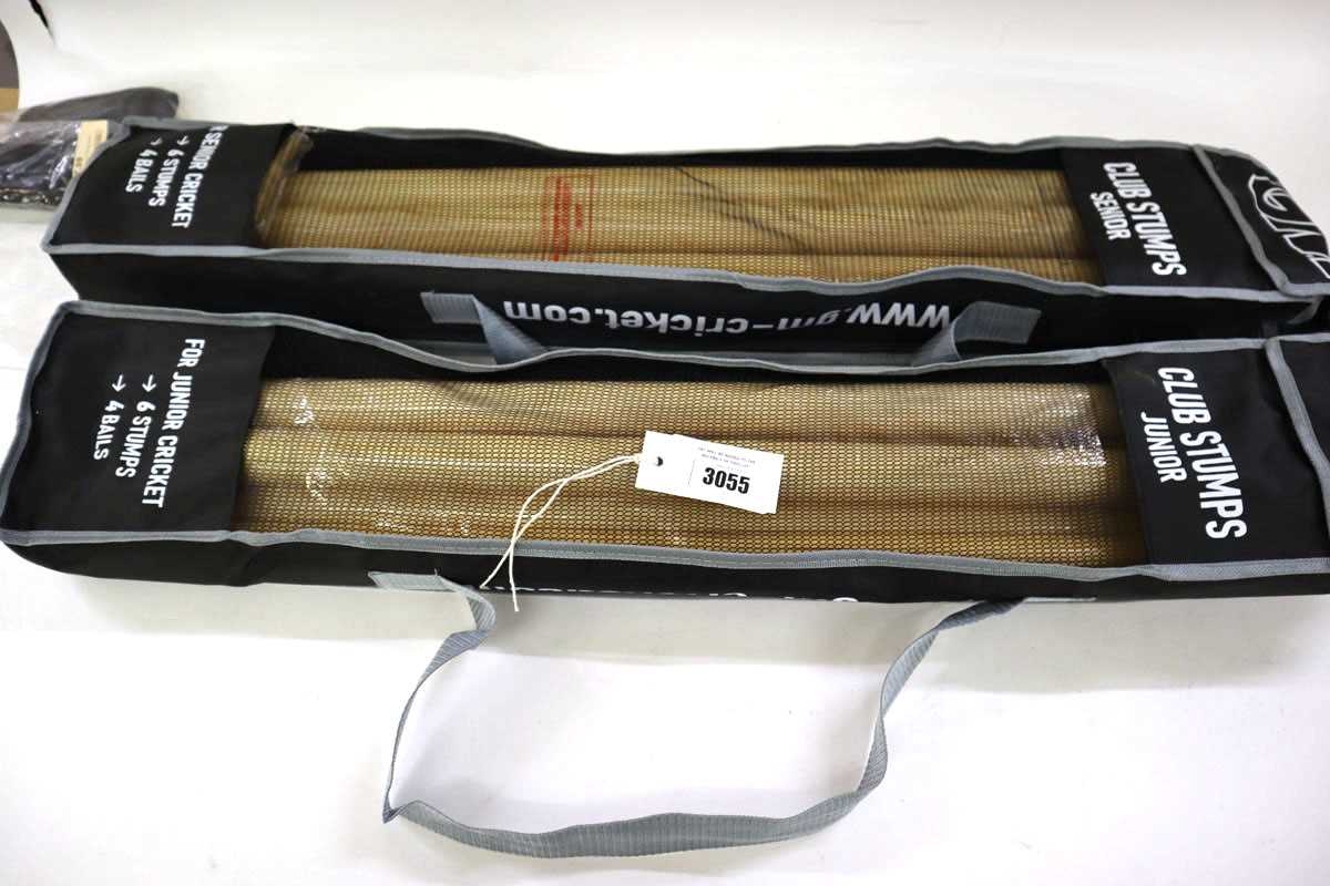 Lot 2x sets GM club cricket stumps including 1x...