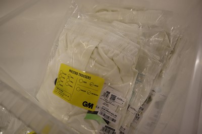 Lot Approx. 9x GM junior cricket trousers