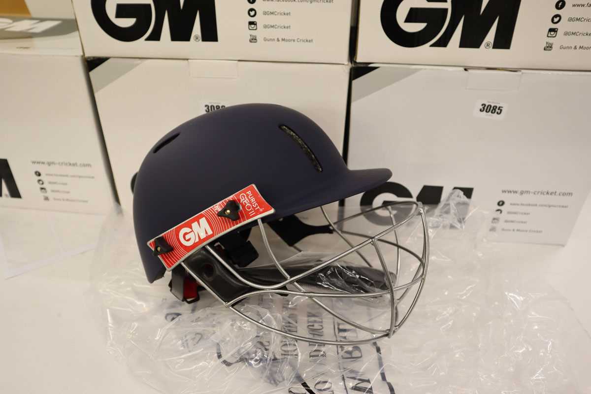 Lot GM Purist GEO II cricket helmet, navy, junior