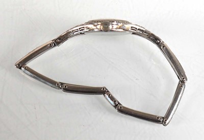 Lot 908 - An early 20th century ladies white metal...