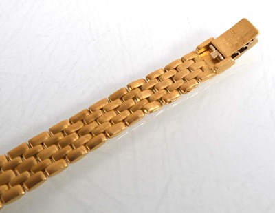 Lot 911 - A ladies 18ct yellow gold wristwatch by...